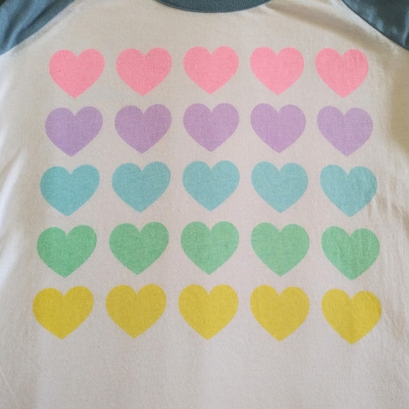 Chaser Pastel Hearts💕 Raglan (Baseball⚾) Tee - Picture 5 of 12